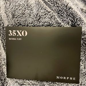 Morphe 35XO Natural Flirt eyeshadow palette